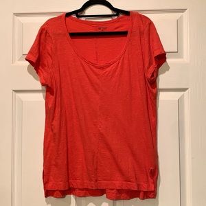 New Directions. XL women’s top. Coral color.